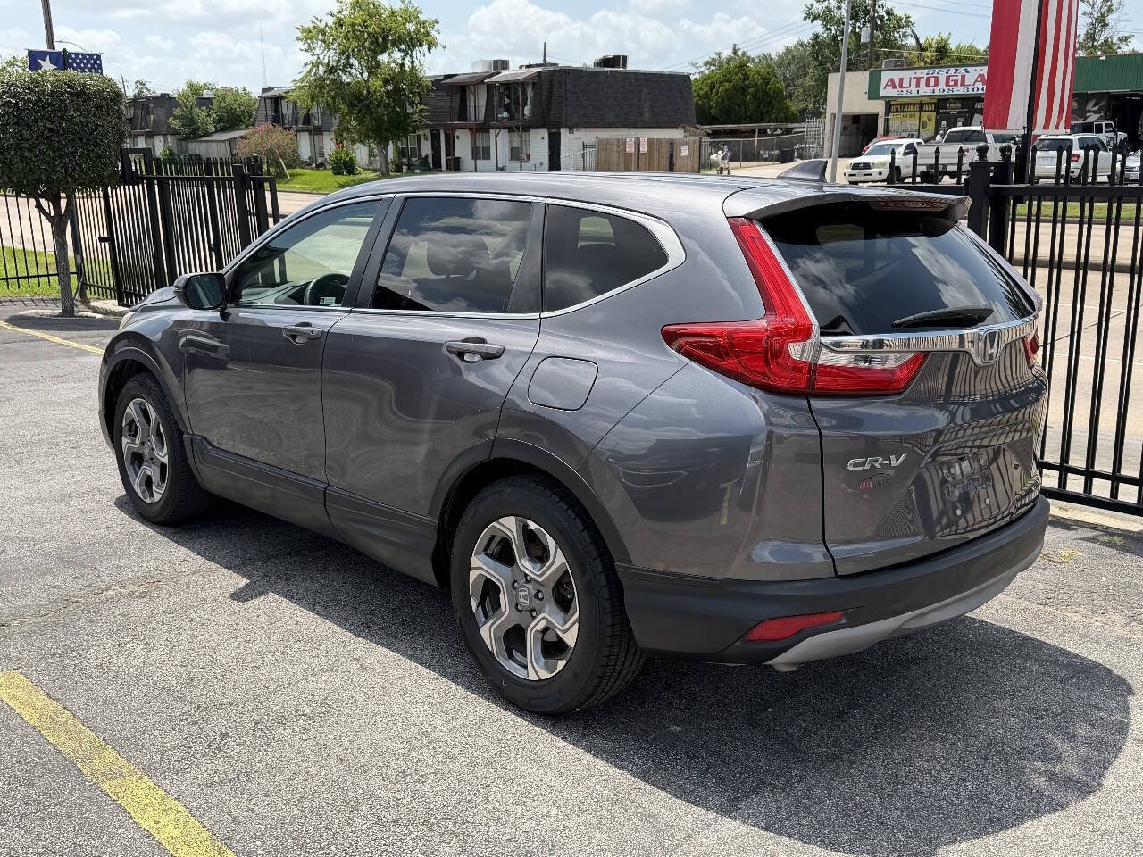 Used 2019 Honda CR-V EX image 4