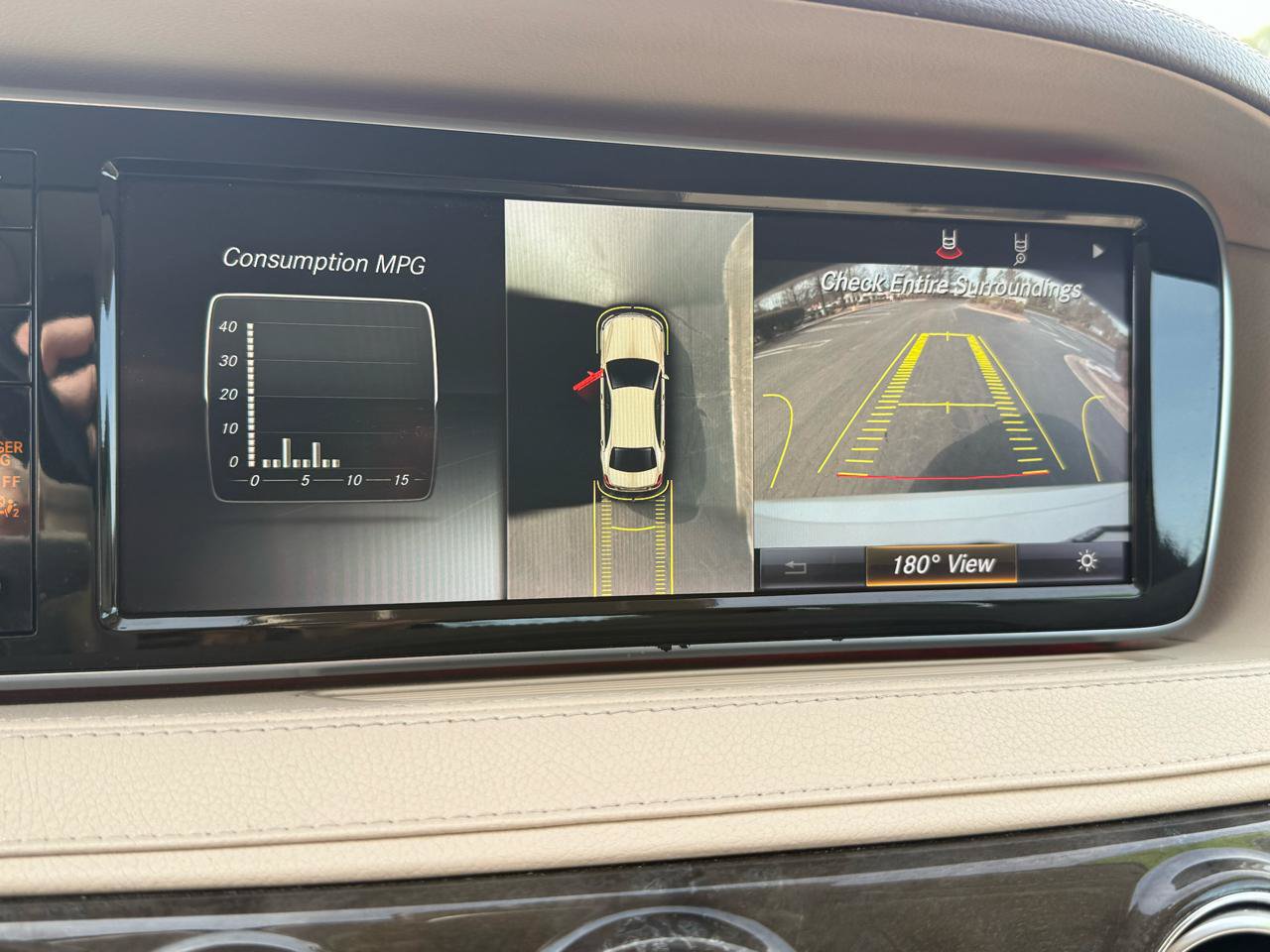Used 2016 Mercedes-Benz S 550 Sedan w/ Premium Package image 17