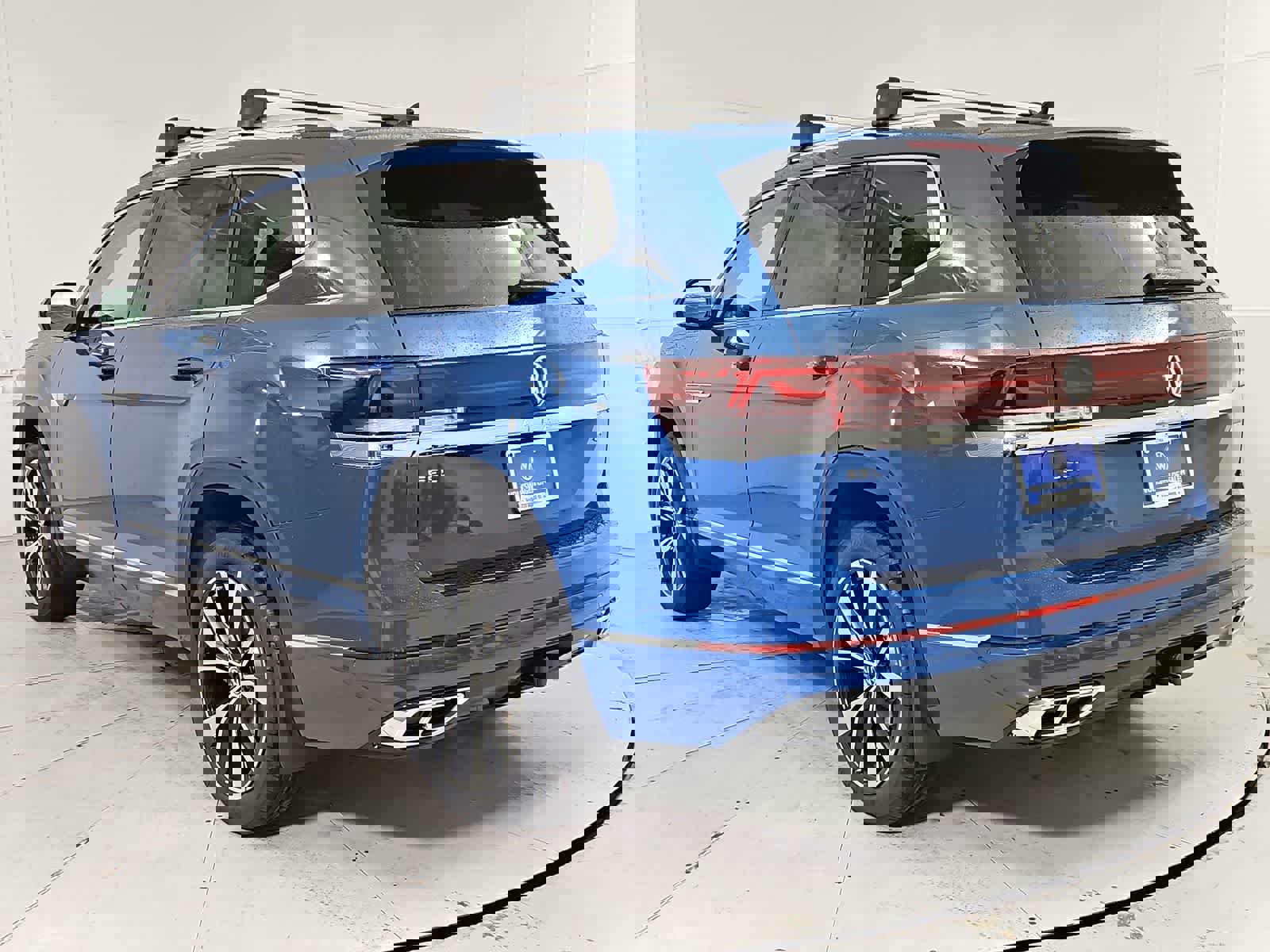 New 2026 Volkswagen Atlas SEL Premium R-Line image 4