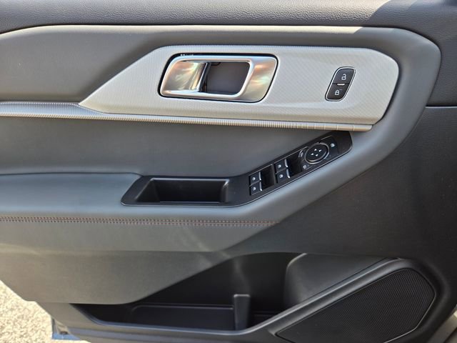 New 2026 Ford Explorer Active RWD image 54