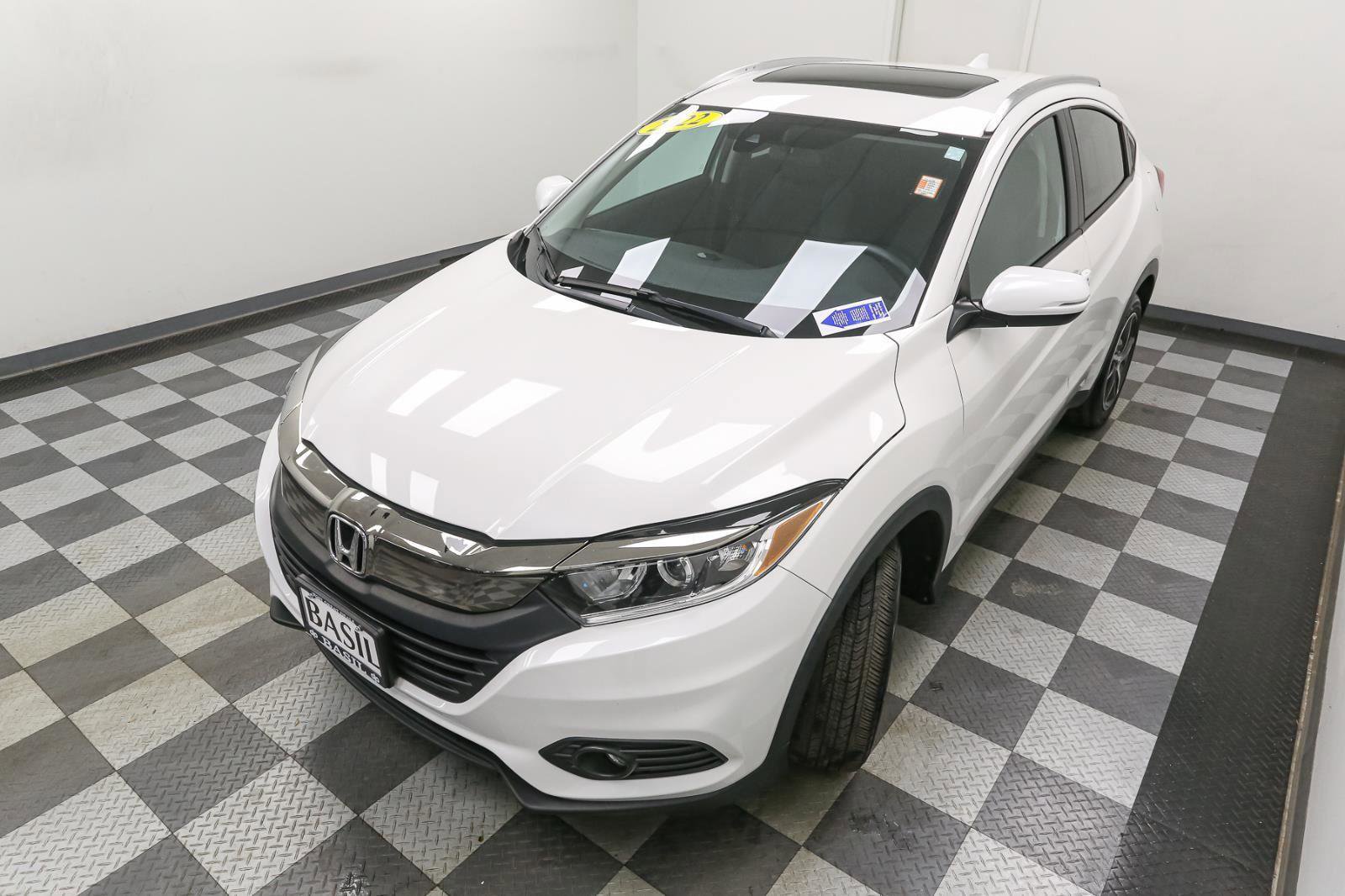 Used 2022 Honda HR-V EX image 7
