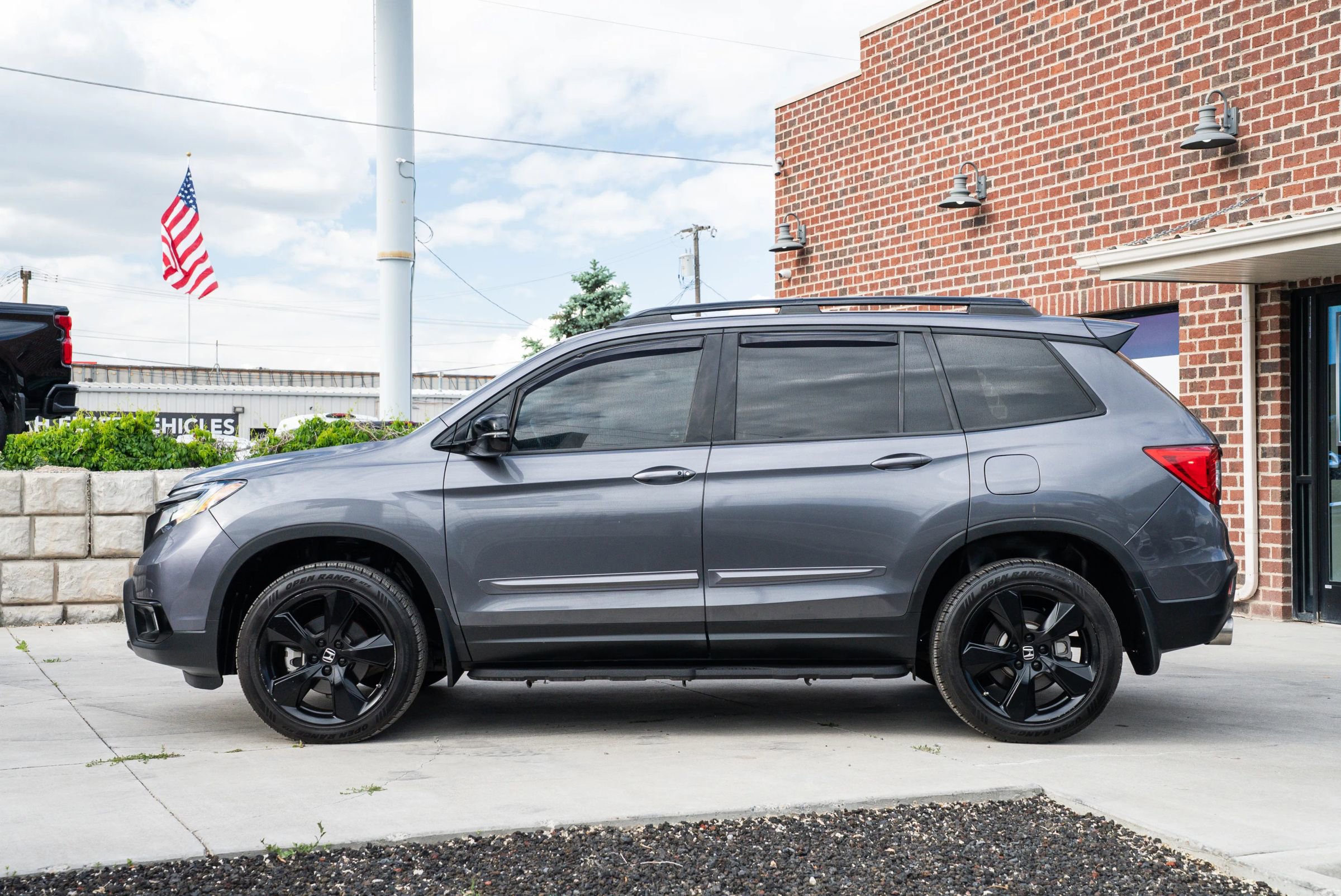 Used 2021 Honda Passport Elite image 3