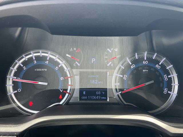 Used 2018 Toyota 4Runner TRD Off-Road AWD/4WD image 12