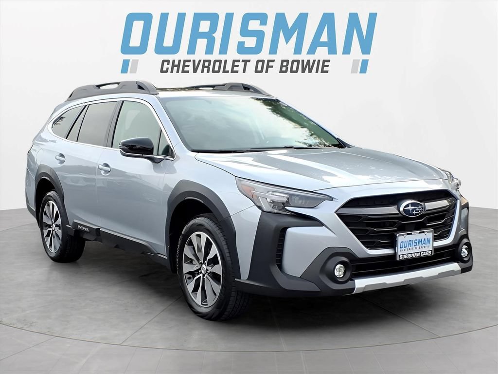 Used 2025 Subaru Outback Limited w/ Popular Package #2 AWD/4WD image 1