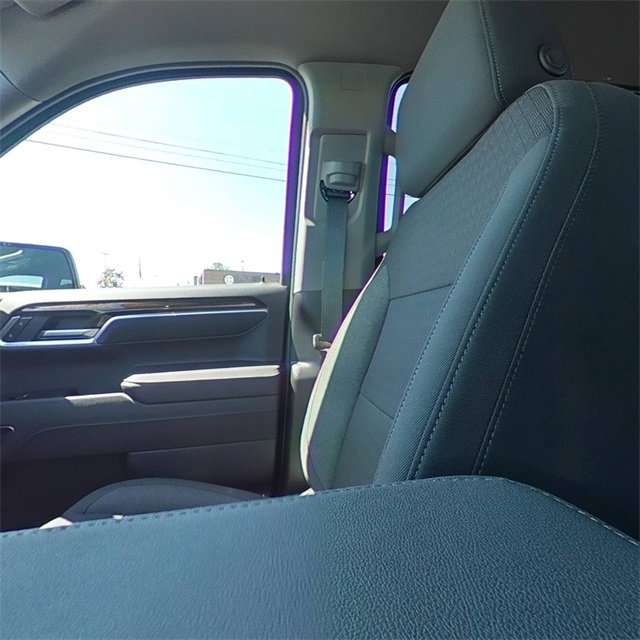 New 2026 GMC Sierra 1500 SLE image 26