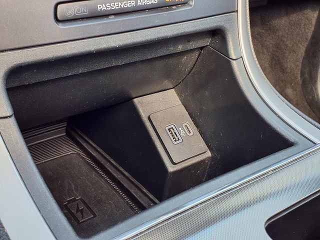 Used 2022 Ford Edge ST-Line w/ Cold Weather Package image 15