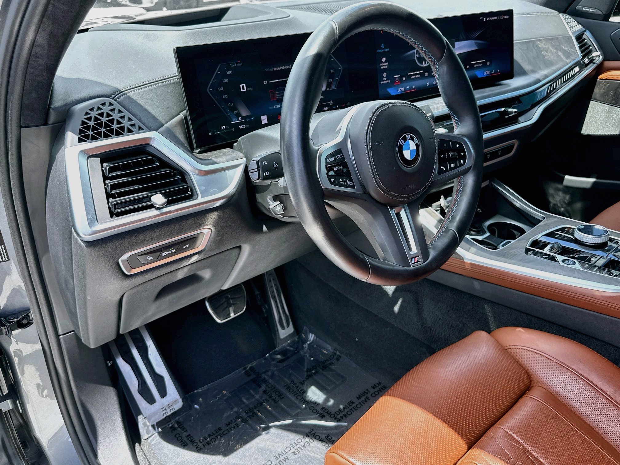 Certified 2024 BMW X7 M60i w/ Executive Package AWD/4WD image 9