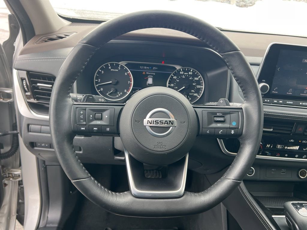 Used 2021 Nissan Rogue SL image 15