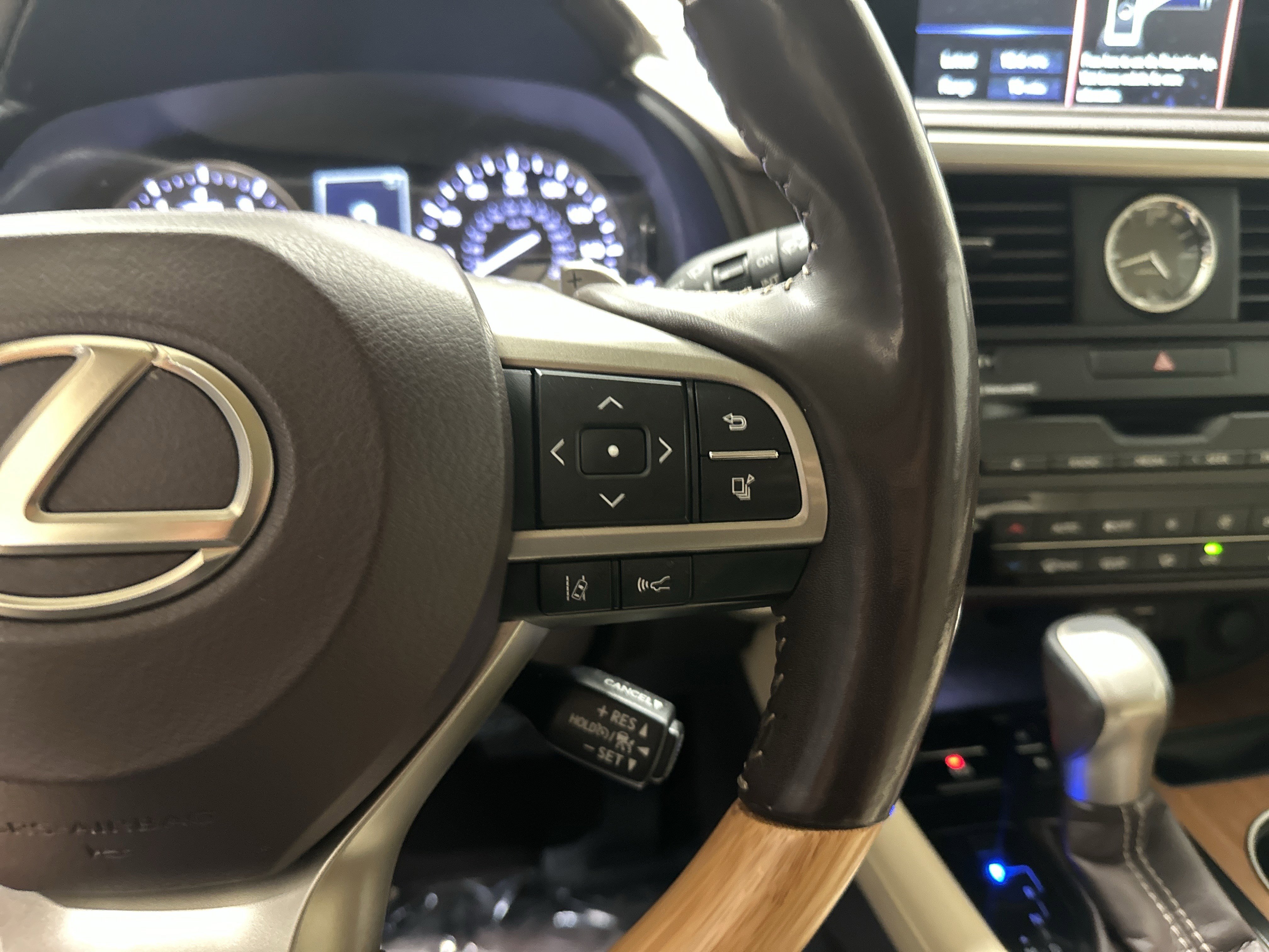 Used 2020 Lexus RX 350 FWD w/ Premium Package image 20