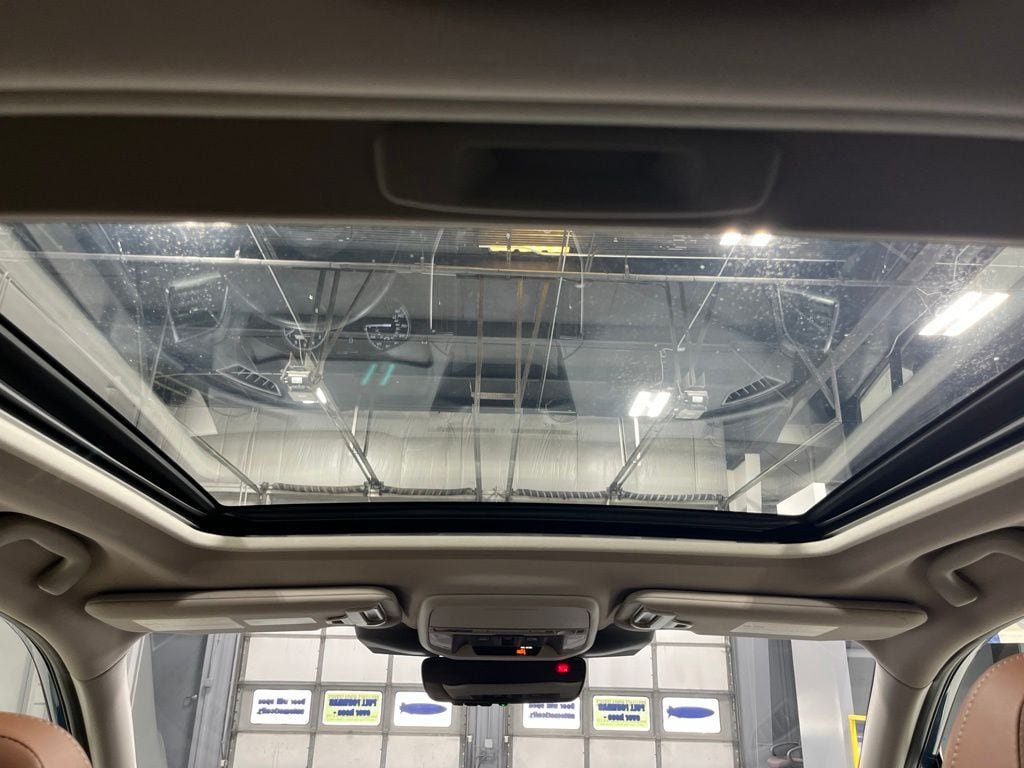 Certified 2022 Subaru Forester Touring AWD/4WD image 37