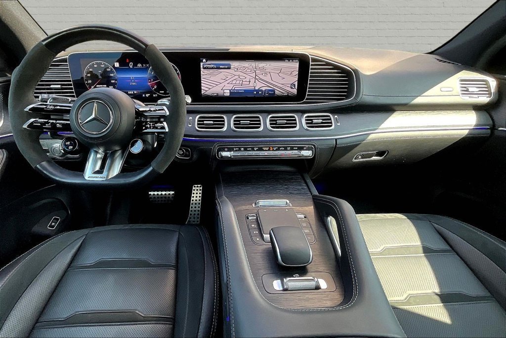 Used 2024 Mercedes-Benz GLE 53 AMG 4MATIC Coupe w/ Driver Assistance Package image 7