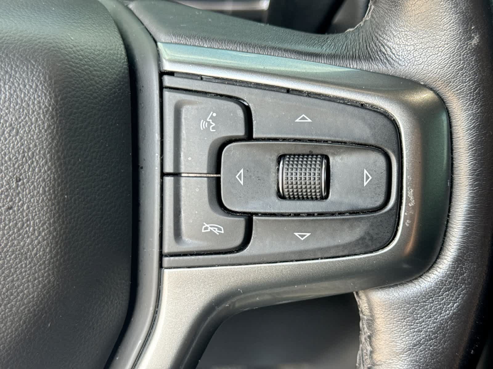 Used 2021 Chevrolet Silverado 1500 LT w/ True North Edition Plus AWD/4WD image 30
