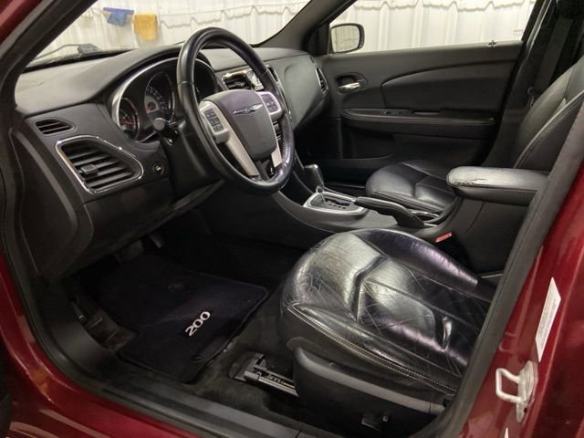 Used 2012 Chrysler 200 Limited w/ Sun/Sound Group FWD image 27