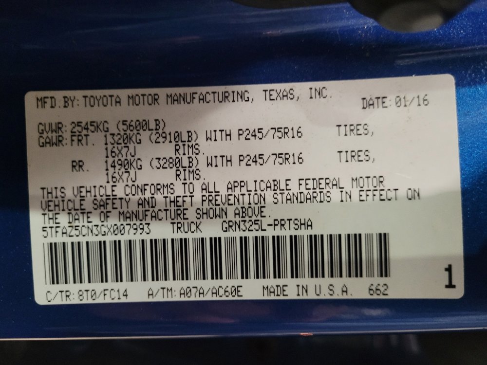 Used 2016 Toyota Tacoma SR5 w/ SR5 Appearance Package (SN) image 33