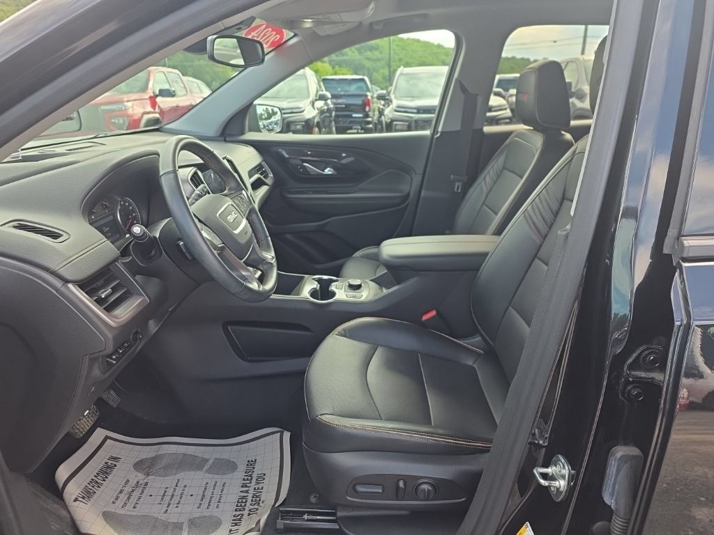 Used 2024 GMC Terrain AT4 w/ Tech Package AWD/4WD image 22