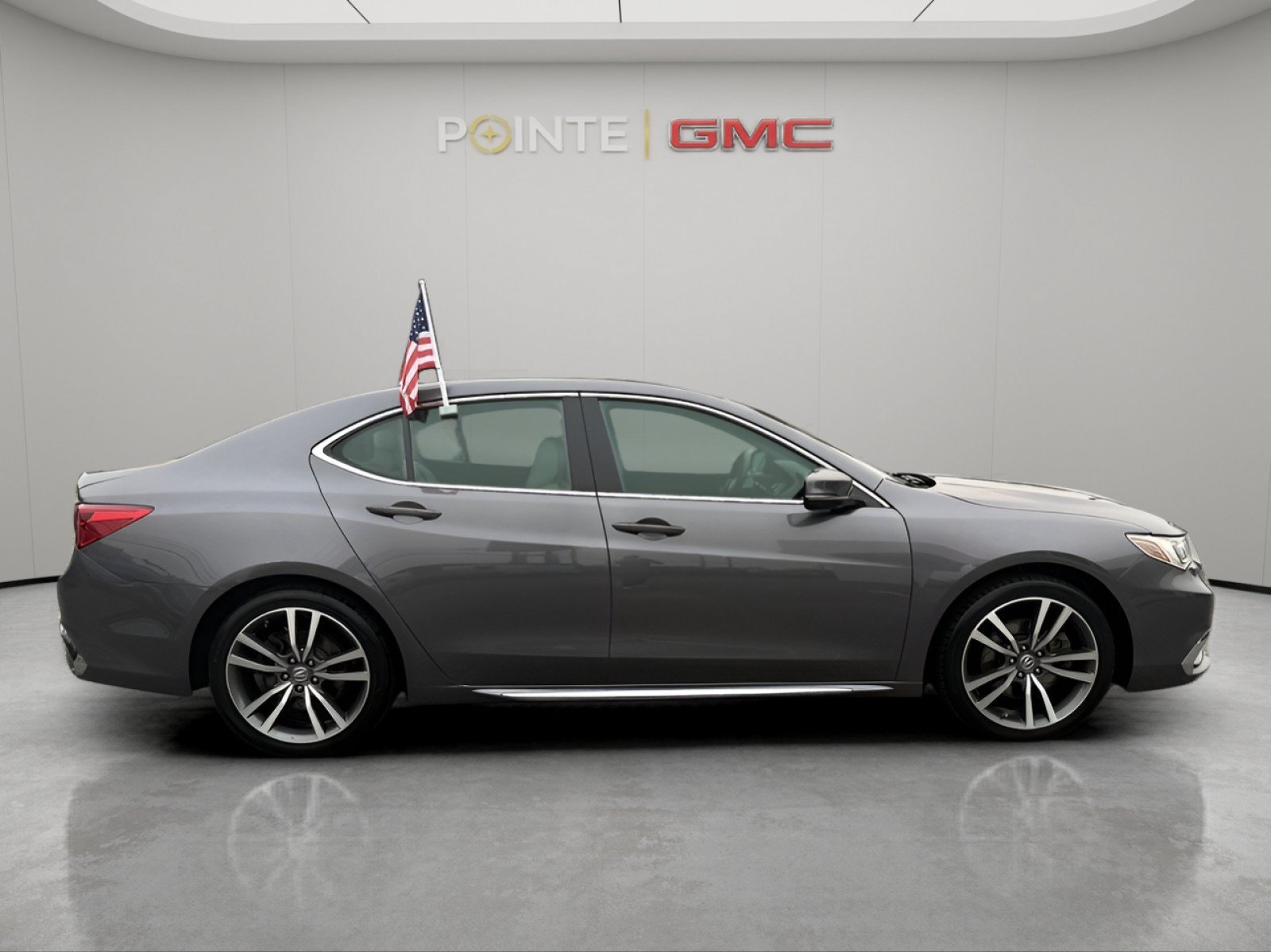 Used 2019 Acura TLX V6 w/ Technology Package FWD image 2