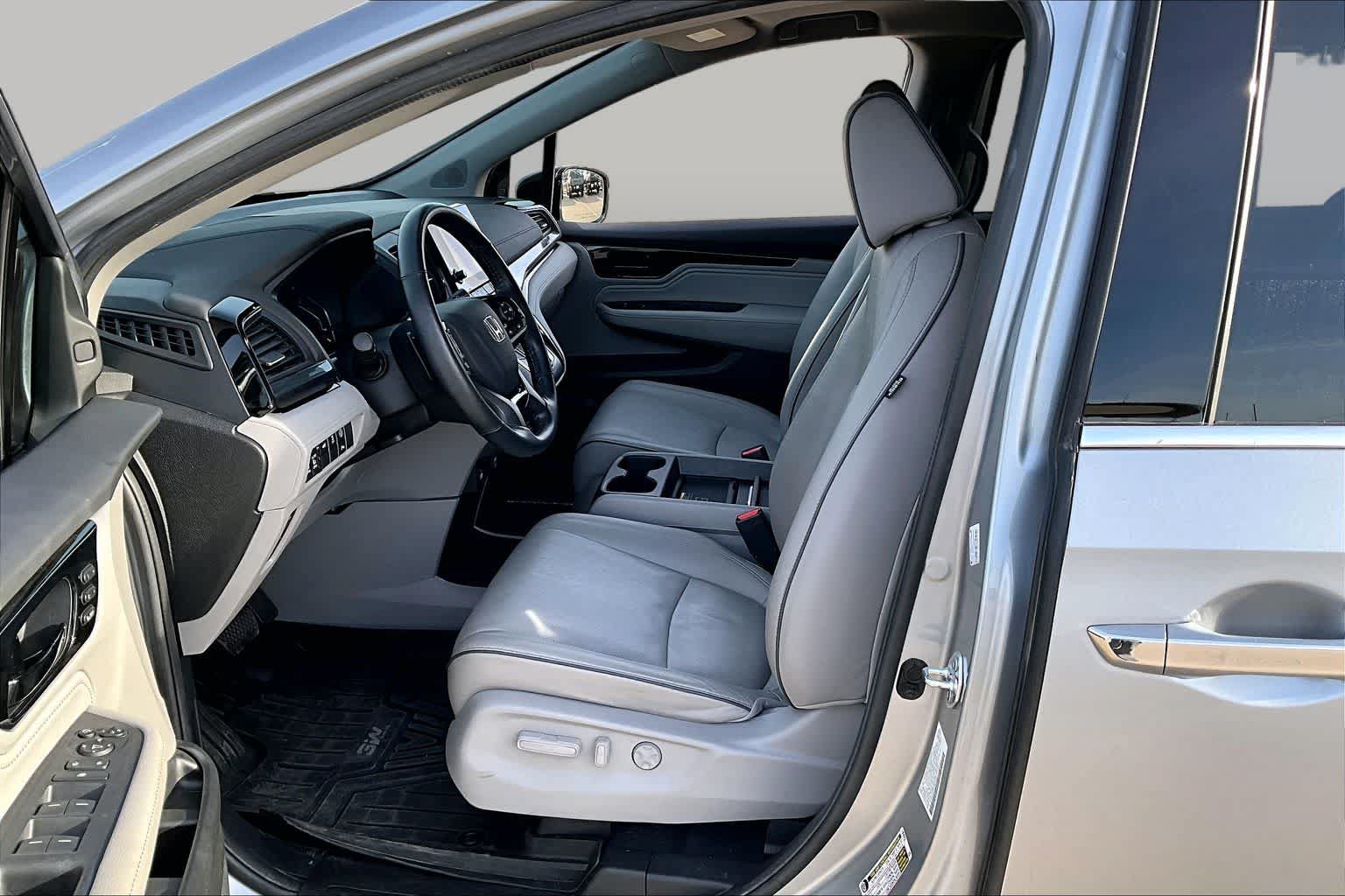 Certified 2024 Honda Odyssey Elite image 8