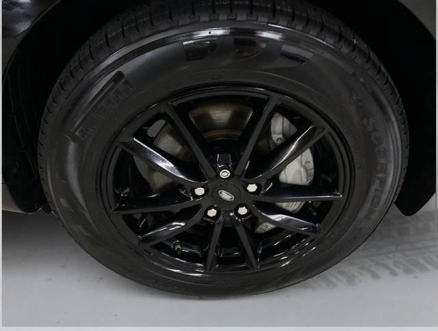 Used 2018 Land Rover Range Rover Sport SE AWD/4WD image 18
