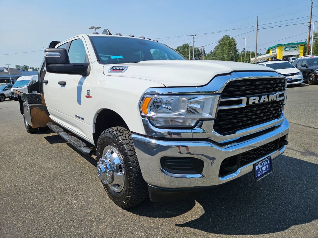 Used 2024 RAM 3500 SLT w/ Quick Order Package 2YG SLT AWD/4WD image 7