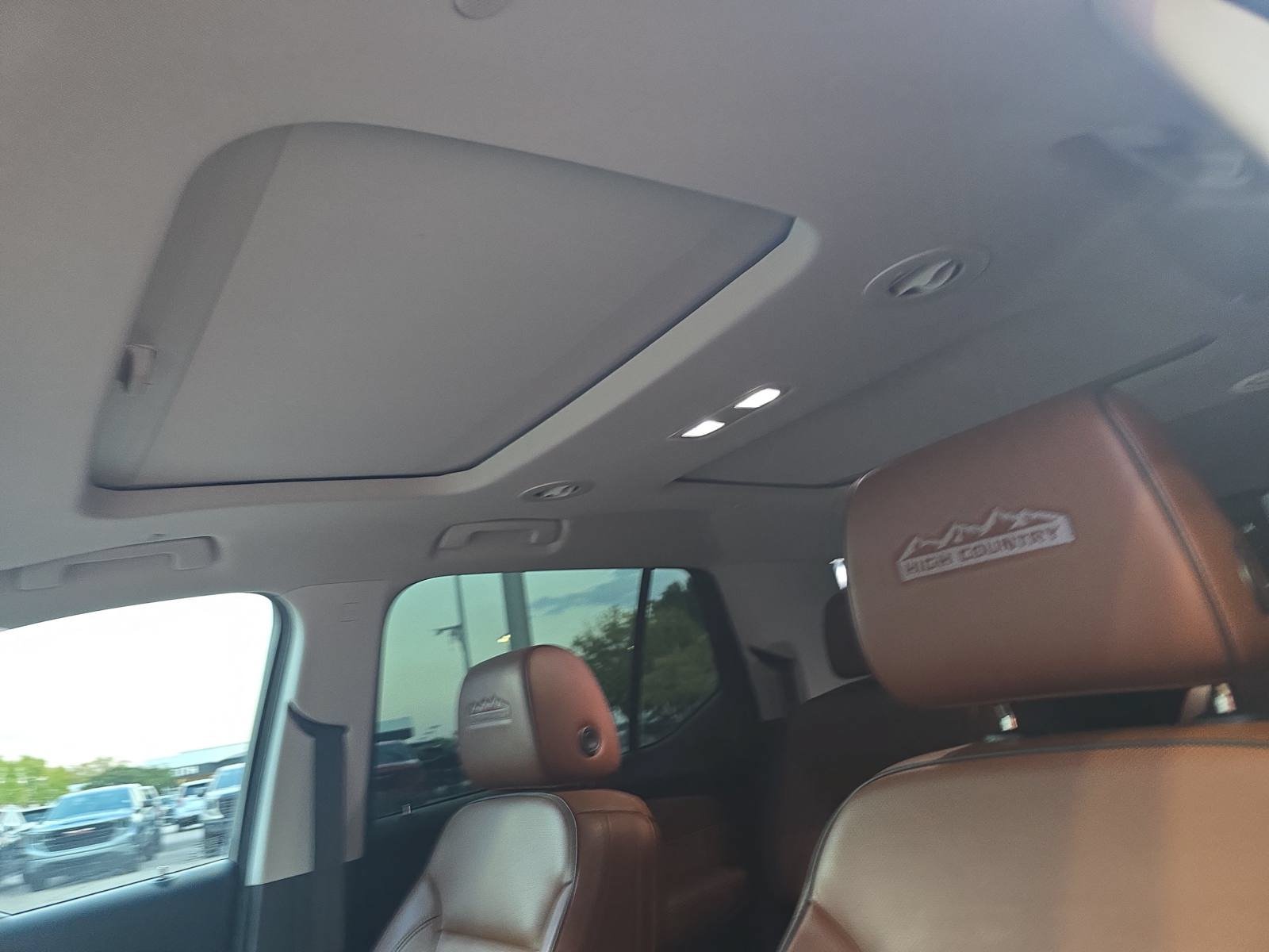 Used 2019 Chevrolet Traverse High Country AWD/4WD image 30
