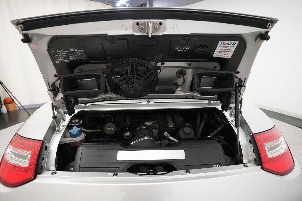 Used 2010 Porsche 911 Carrera image 27