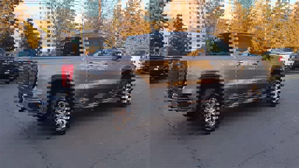 Used 2020 GMC Sierra 1500 SLT image 9