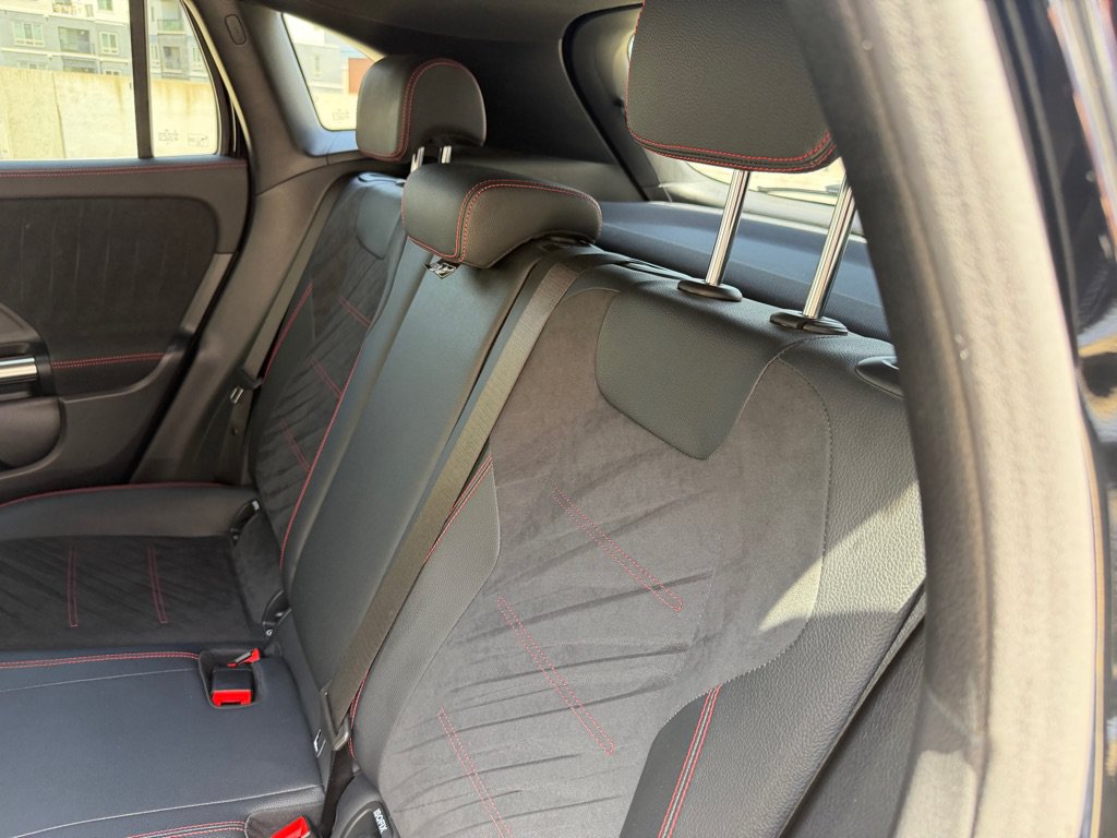 Used 2023 Mercedes-Benz GLA 250 4MATIC image 19