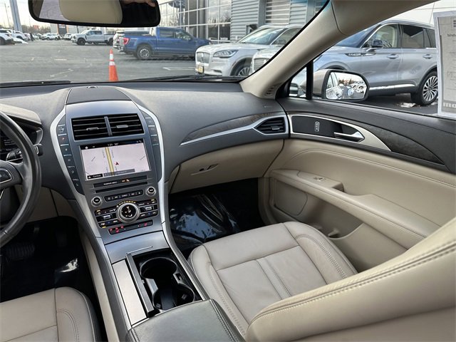 Used 2018 Lincoln MKZ Select w/ Select Plus Package image 17