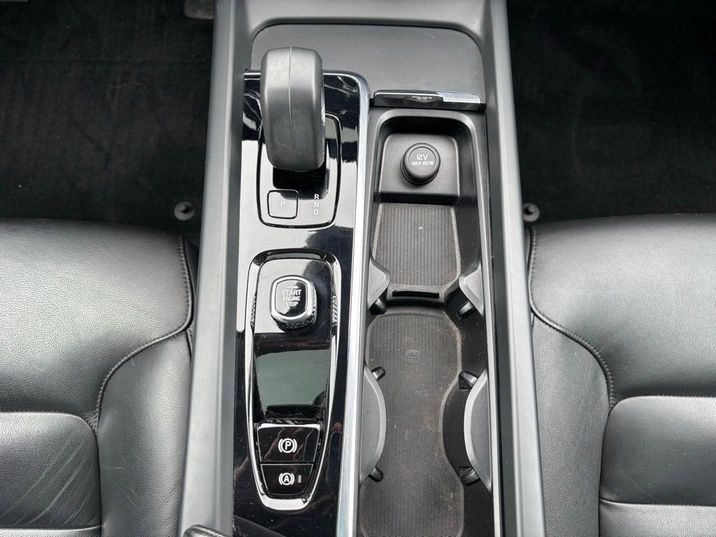 Used 2023 Volvo XC60 B5 Core w/ Climate Package image 27