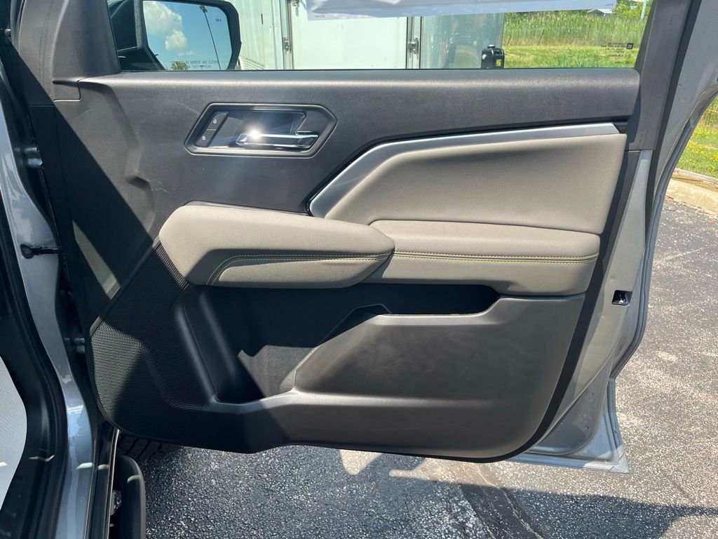 New 2025 Chevrolet Colorado ZR2 image 22