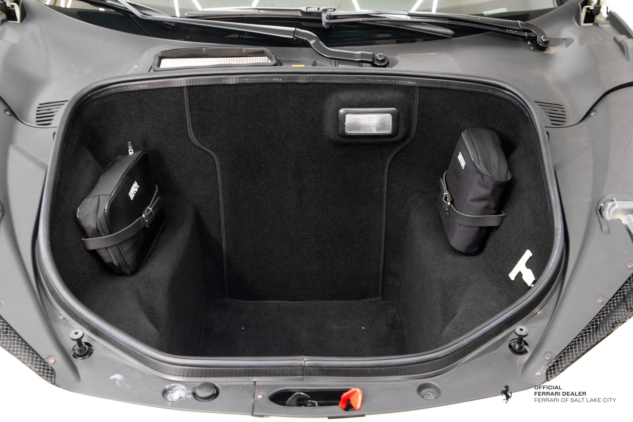 Used 2013 Ferrari 458 Spider RWD image 11