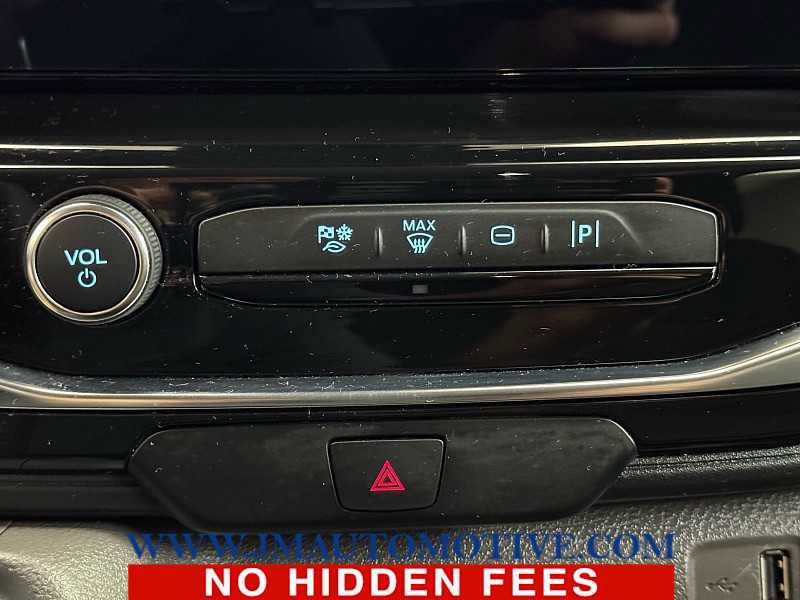 Used 2023 Ford Transit 350 XLT image 34