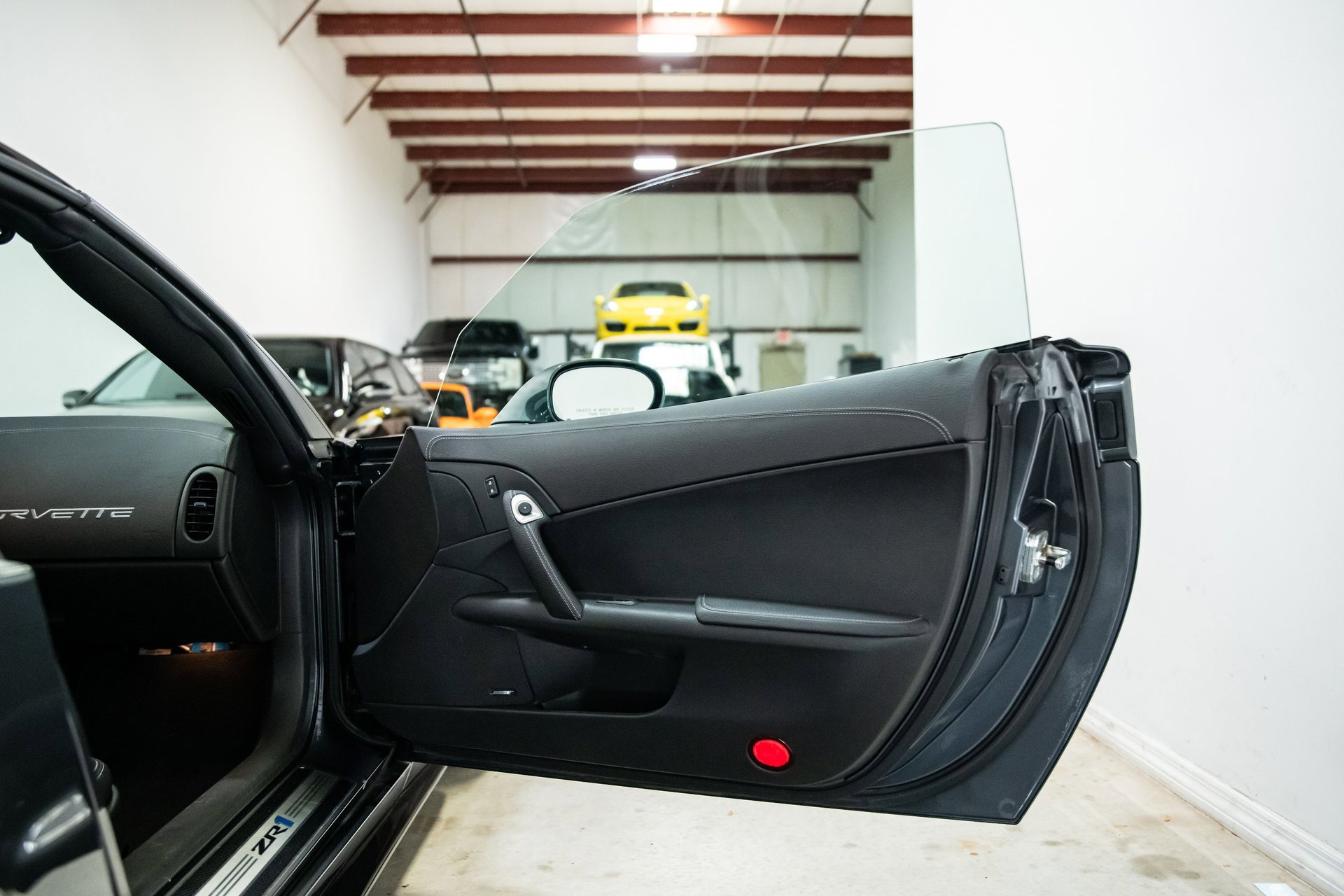 Used 2009 Chevrolet Corvette ZR1 w/ Preferred Equipment Group image 31