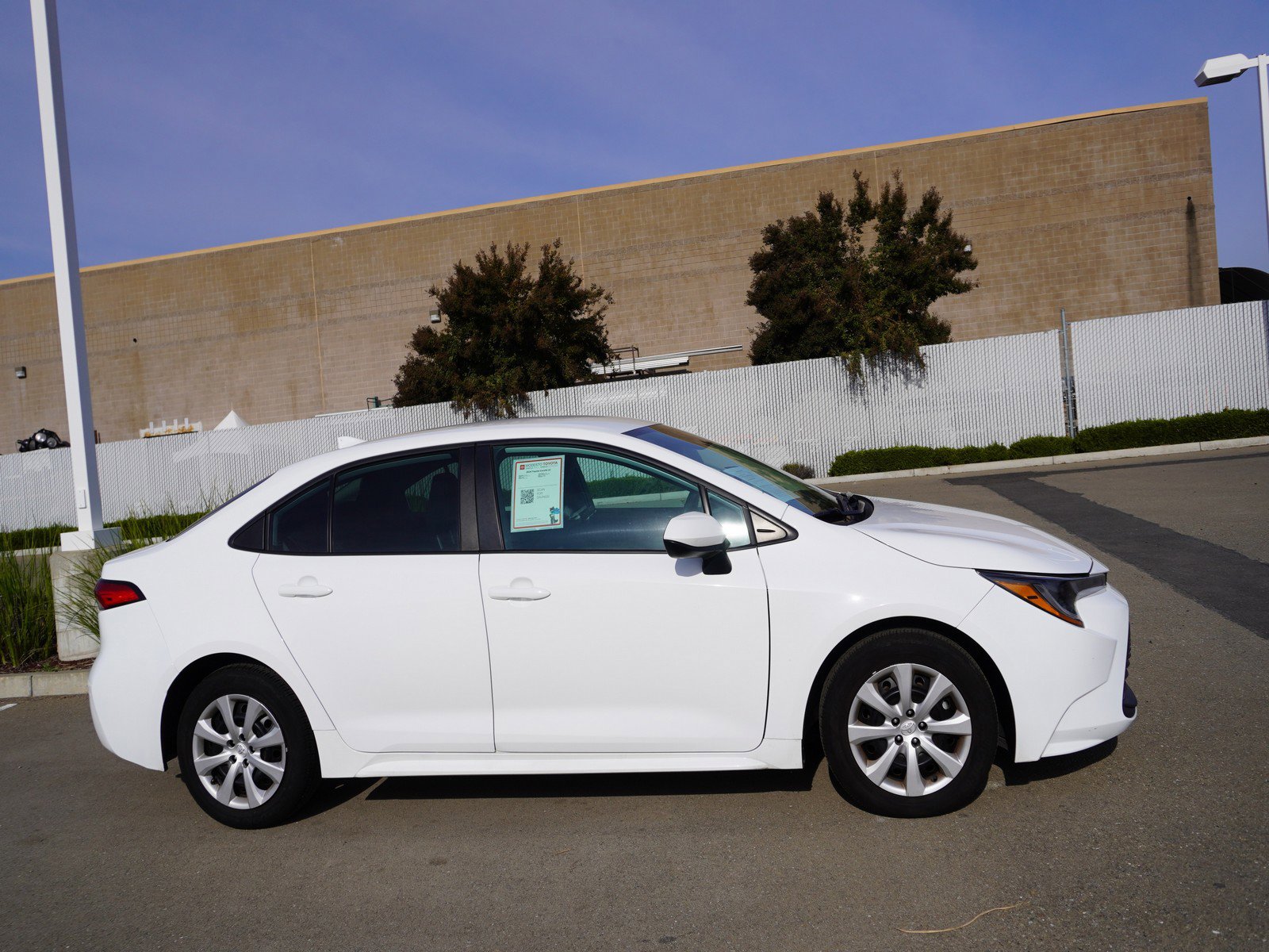 Used 2024 Toyota Corolla LE image 4