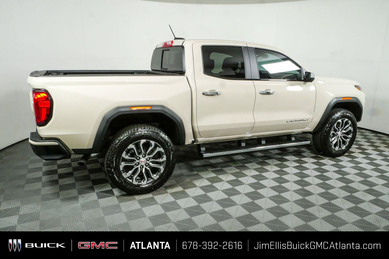 New 2026 GMC Canyon Denali AWD/4WD image 2