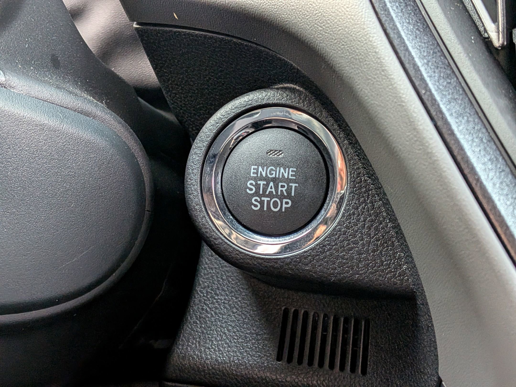 Certified 2025 Subaru Crosstrek 2.5i Limited w/ Crosstrek Mirror Package image 24