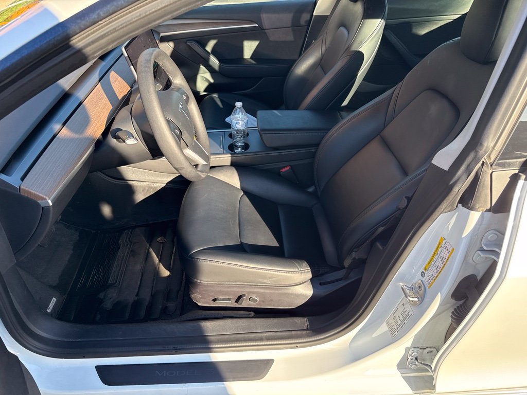 Used 2022 Tesla Model 3 Long Range AWD/4WD image 6
