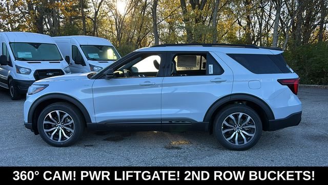 New 2026 Ford Explorer ST-Line AWD/4WD image 4