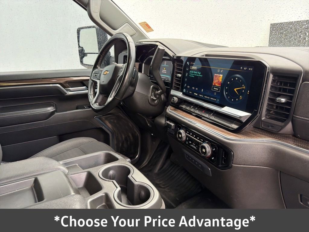 Used 2024 Chevrolet Silverado 2500 LT w/ Convenience Package image 34