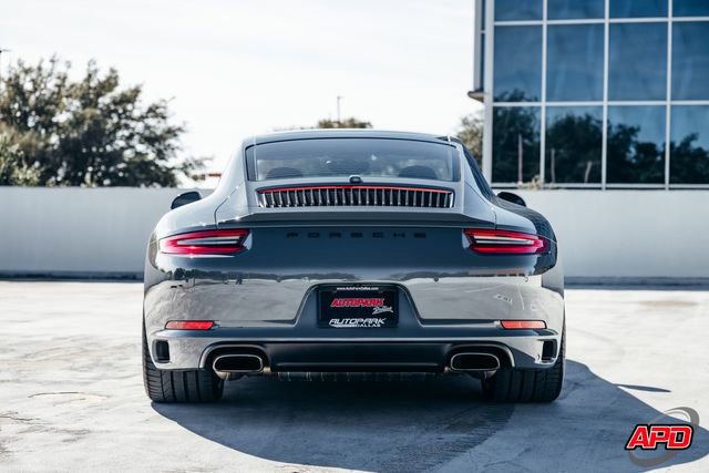 Used 2017 Porsche 911 Carrera image 17