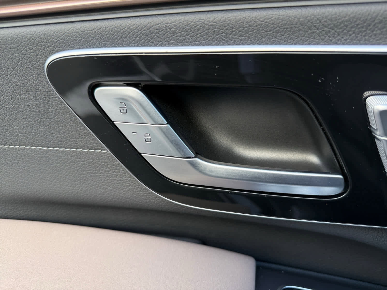 Certified 2023 Mercedes-Benz EQS 450+ Sedan image 23