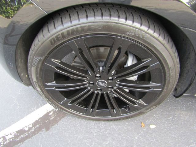 Used 2023 Land Rover Range Rover SE image 5
