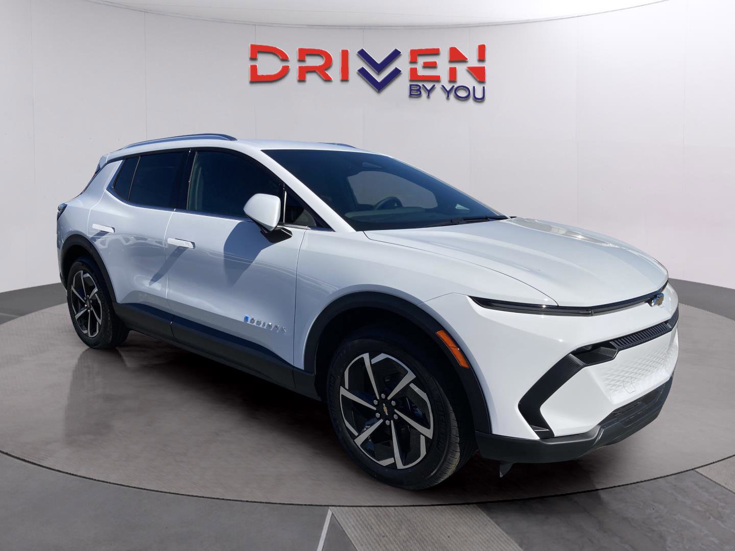 New 2026 Chevrolet Equinox EV LT image 7