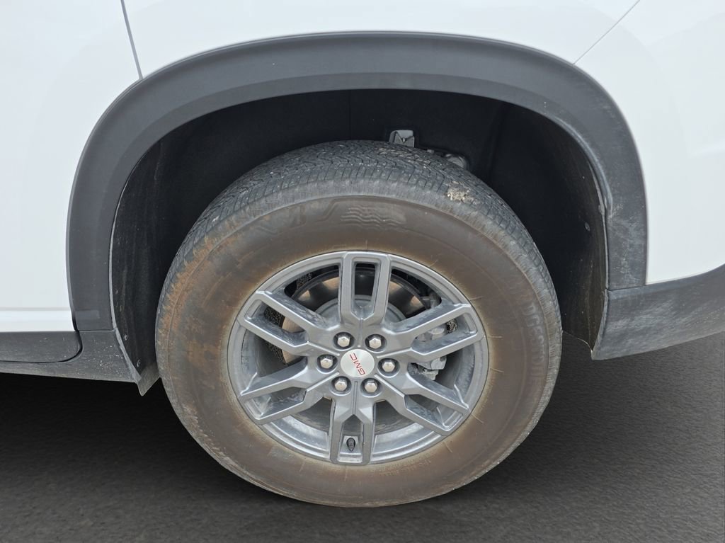 Used 2025 GMC Acadia Elevation image 5