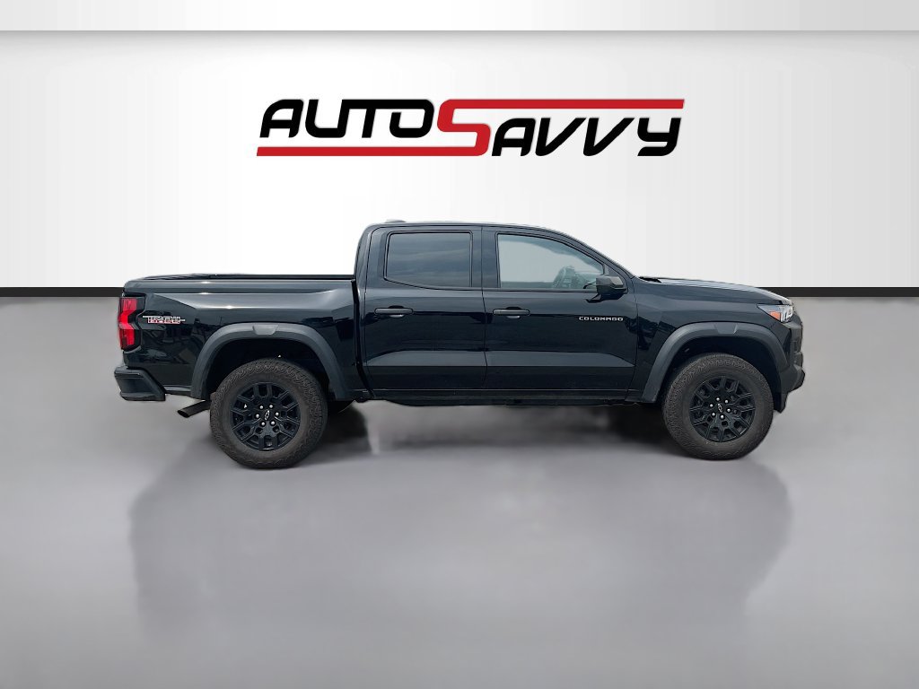 Used 2025 Chevrolet Colorado Trail Boss AWD/4WD image 8