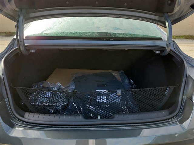 New 2025 Hyundai Elantra SE image 20