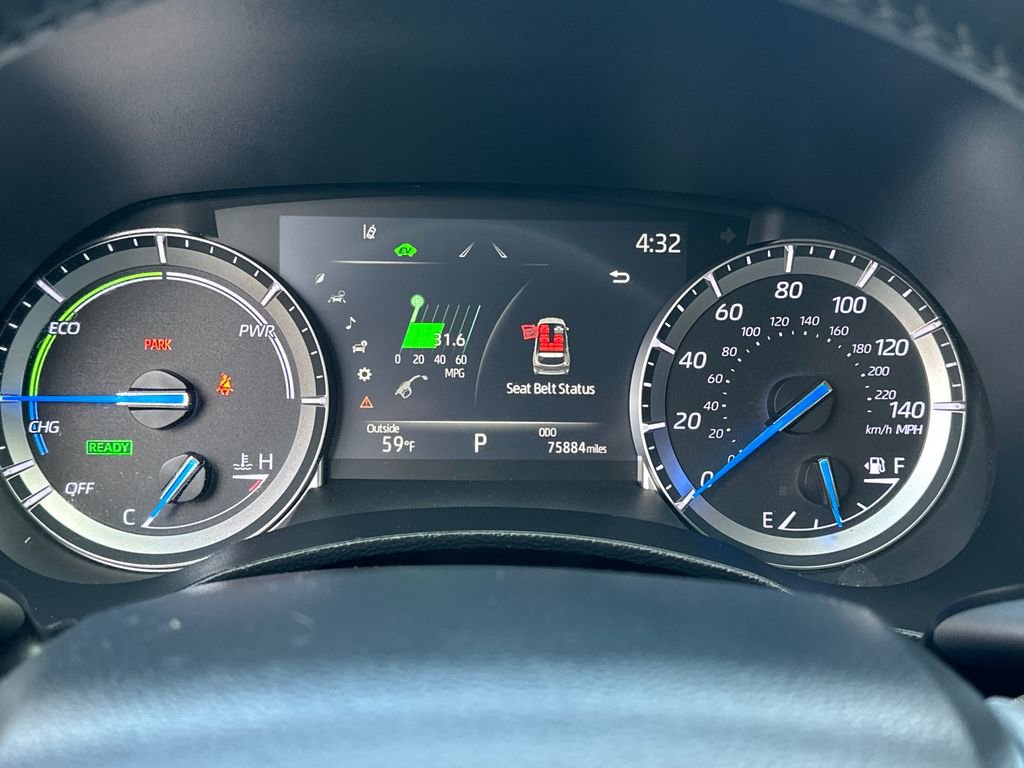 Used 2022 Toyota Highlander XLE image 25