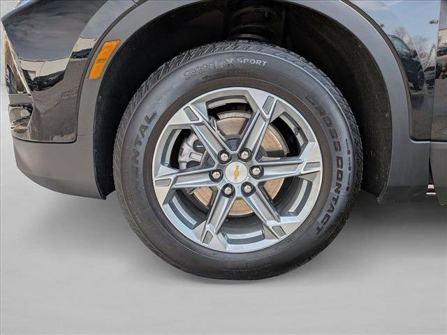 Used 2025 Chevrolet Blazer LT image 24