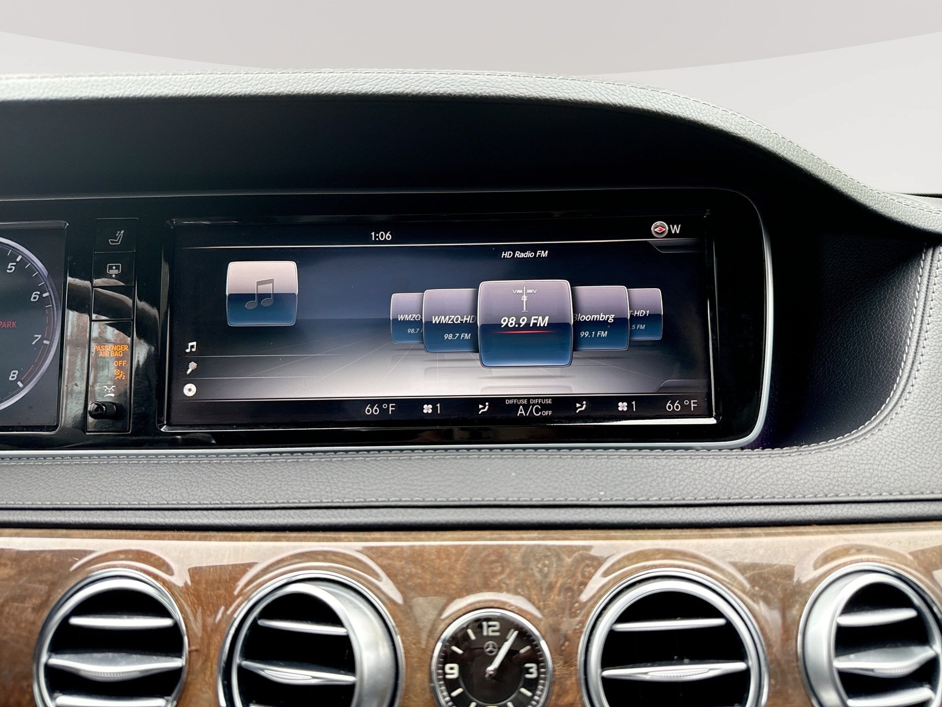 Used 2015 Mercedes-Benz S 550 4MATIC Sedan image 12