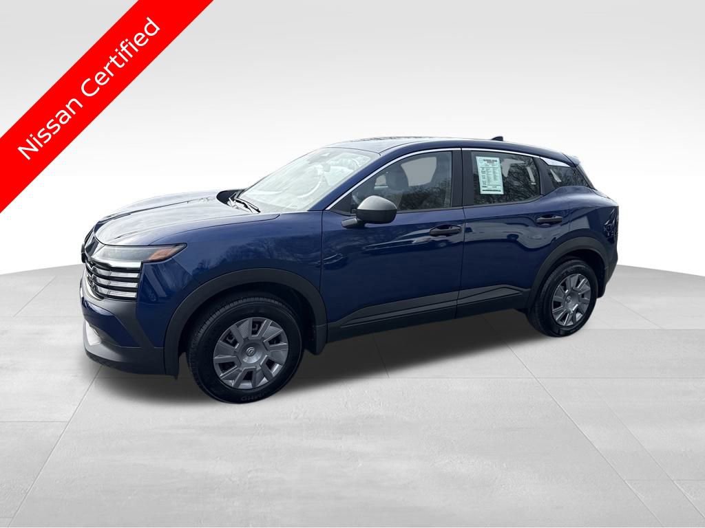 Used 2025 Nissan Kicks S image 2